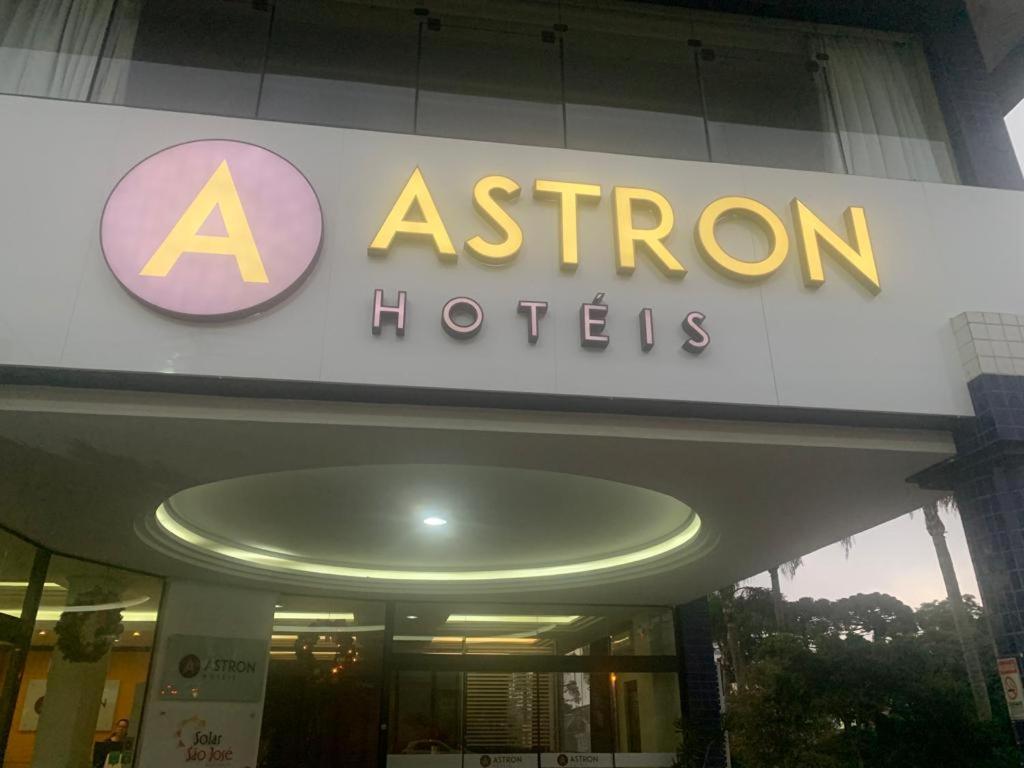 Astron Suítes São José dos Pinhais Extérieur photo