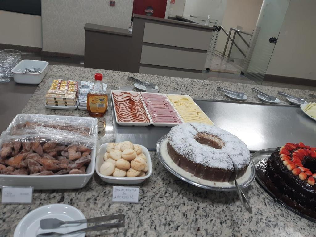 Astron Suítes São José dos Pinhais Extérieur photo